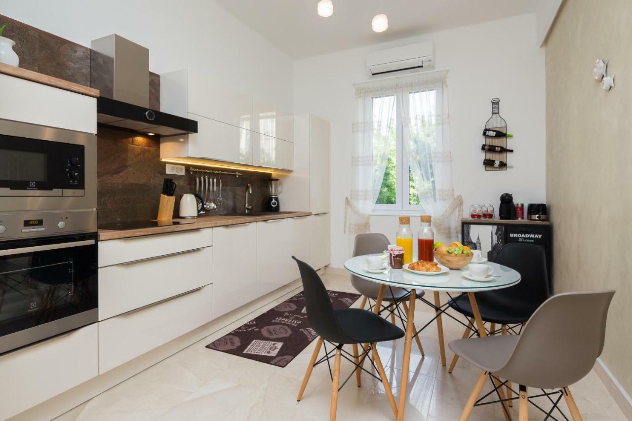 Luxury Apartment Luce Split Buitenkant foto